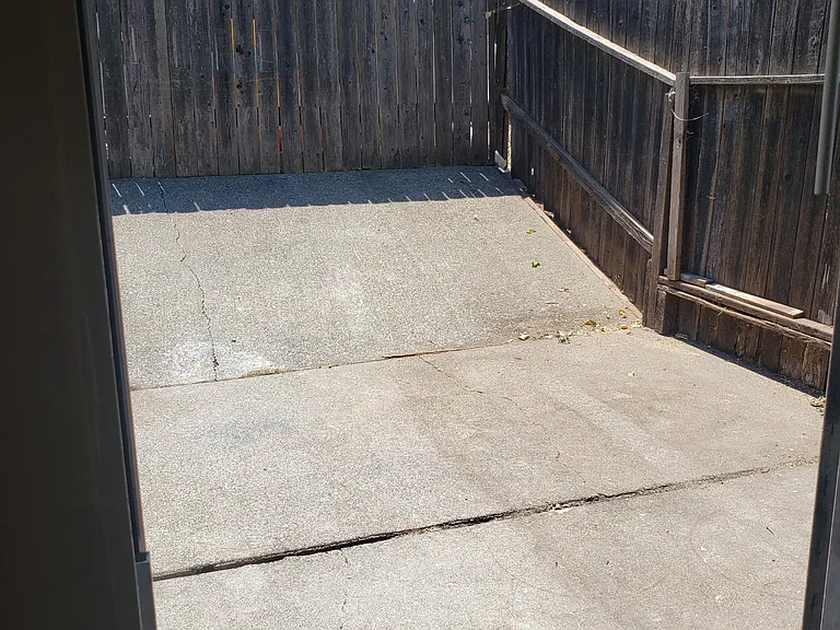 290 Hazel St #D — Photo 17
