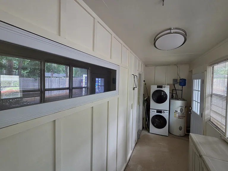 2941 Caldwell Rd NE #E4 — Photo 11