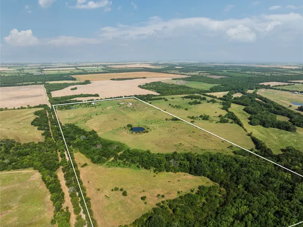 2949 County Road 3835, Wolfe City, TX 75496