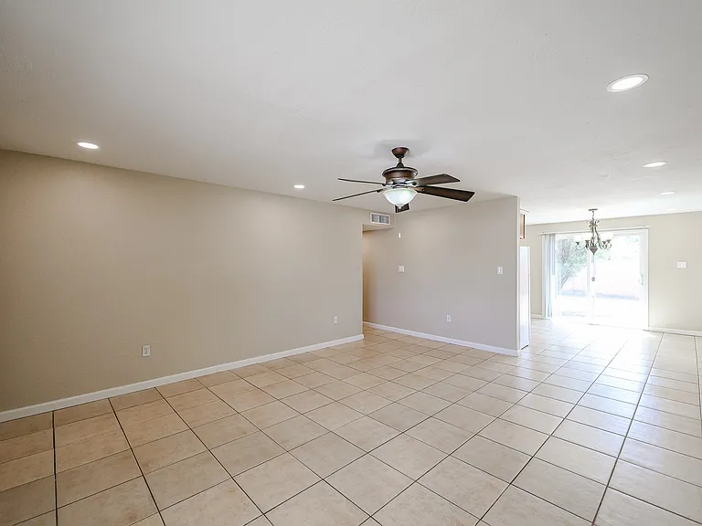 3643 E Hearn Rd #Phoenix 85032 — Photo 8