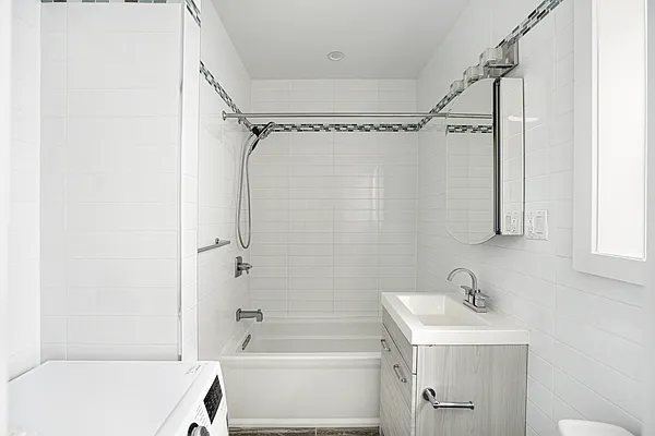 Rented by Compass | media 14