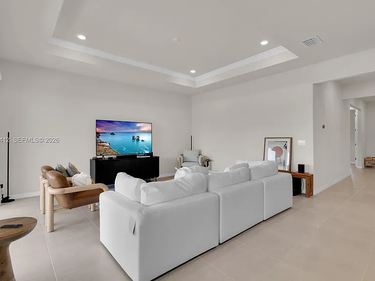 2081 Mossy Vine Ave — Photo 6