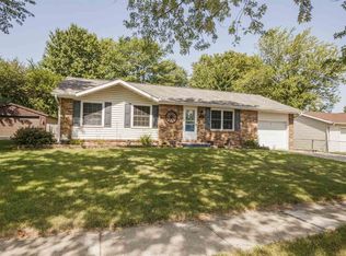 511 Pontiac Rd, Marquette Heights, IL 61554