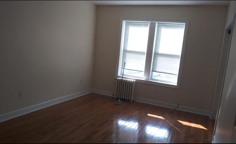 2nd image of 565 Bergen Ave #3Z