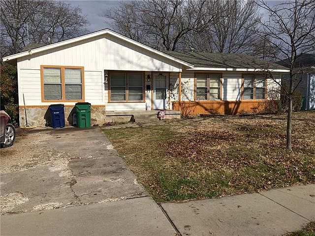 1st image of 1802 W Josephine St