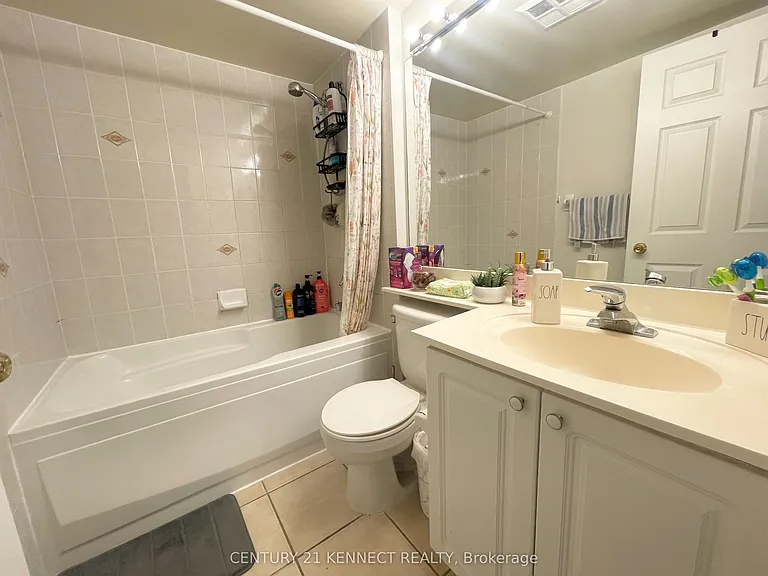 8 Hillcrest Ave #1810 — Photo 7