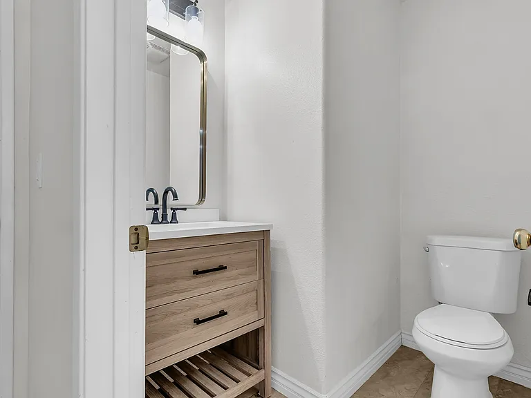 13402 Jasper Loop — Photo 9