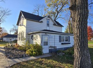 24875 E Ballpark St, Essig, MN 56073
