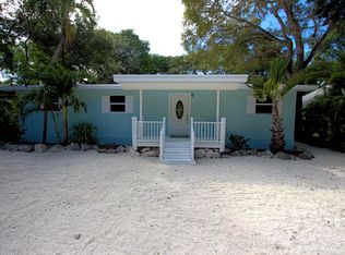 111 Mohawk St, Plantation Key, FL 33036