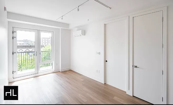 Rented by Highline Residential | media 27