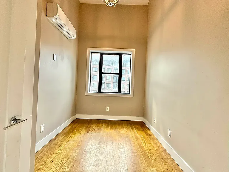 344 McGuinness Blvd #2R — Photo 11