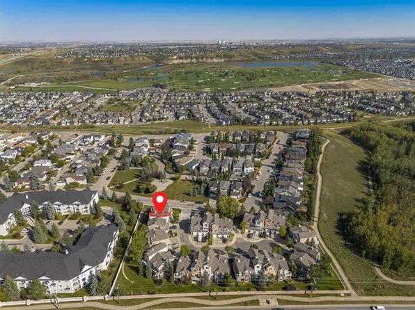 10 S Chaparral Ridge Rise SE, Calgary, AB T2X 3X9