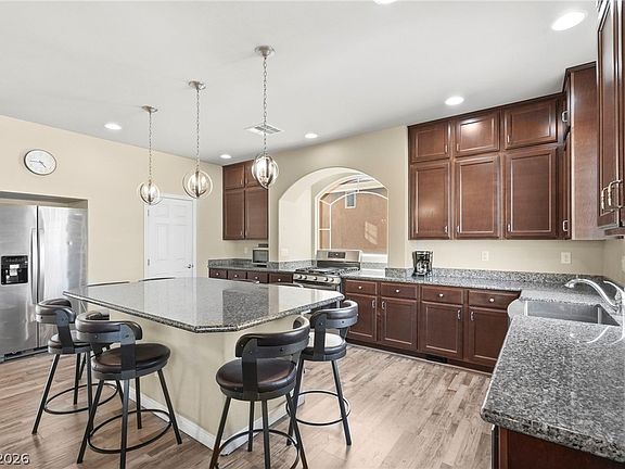 4th image of 8565 Silver Coast St