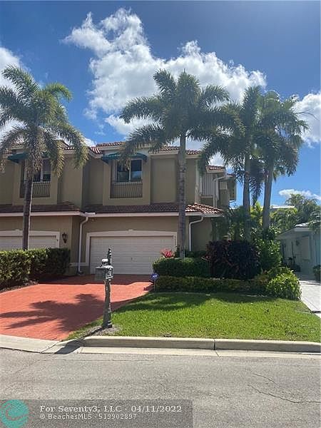 2nd image of 4622 Sea Grape Dr
