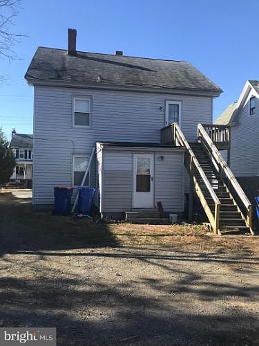 2nd image of 623 S 2nd St