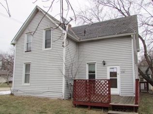 2344 Norman Ave, Crete, NE 68333