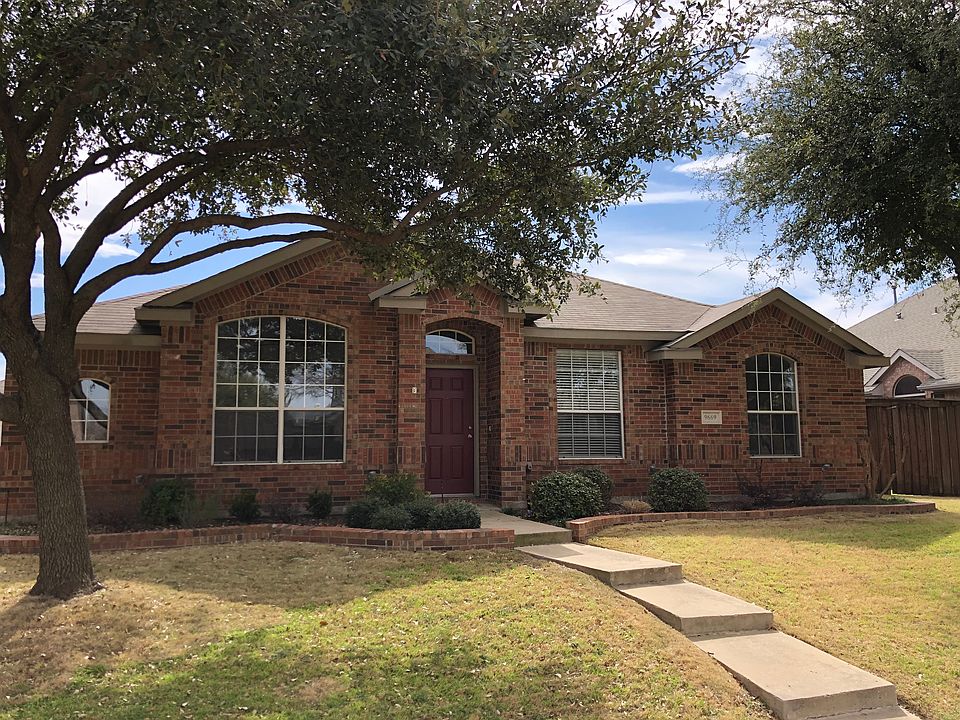 9669 Fairmont Dr