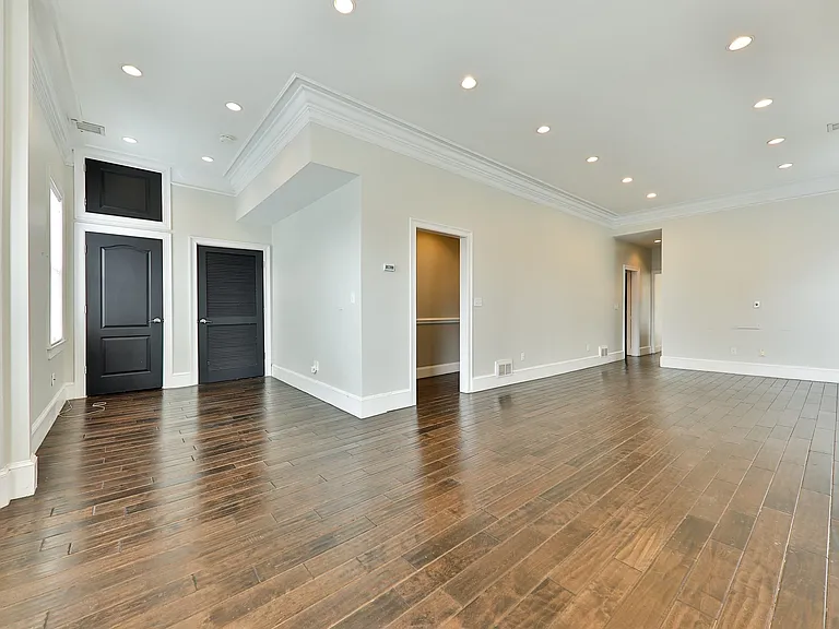 9 Bellflower St #3 — Photo 16