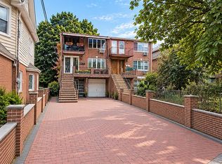 2665 E 23rd St, Brooklyn, NY 11235