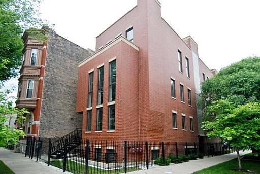 1st image of 1456 N Artesian Ave #Ps3