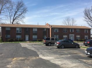 2715 Mars, Maryland Heights, MO 63043