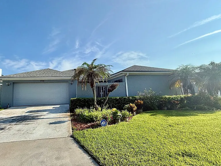 1739 Lake Marion Dr — Photo 10