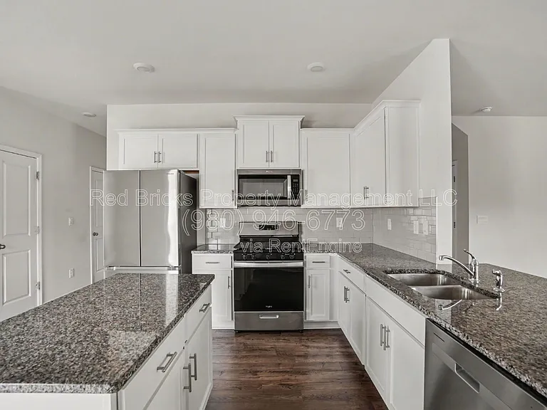 11010 Austin Estates Dr — Photo 11