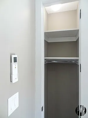 Rented by Premier Metro Realty Corp | media 27