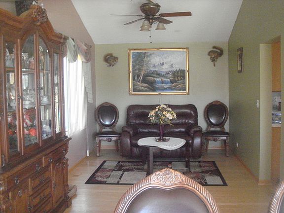 5th image of 13536 Haggard St