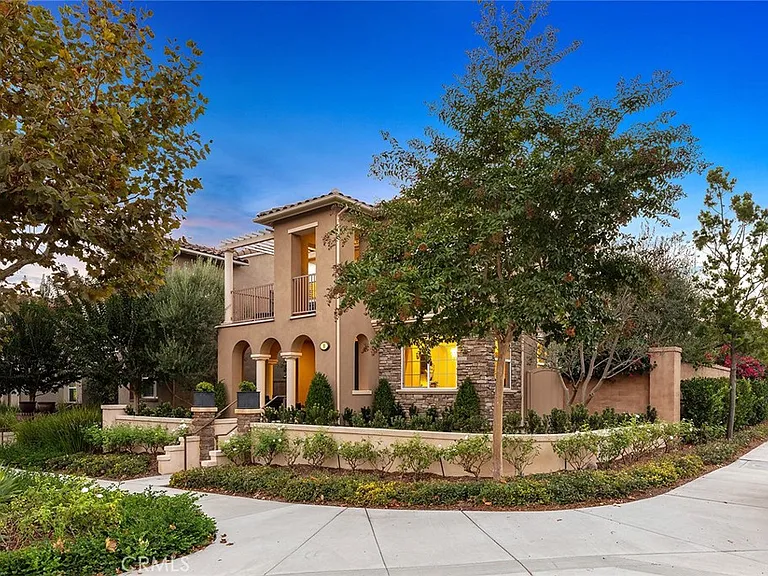 11 Golf Dr — Photo 2
