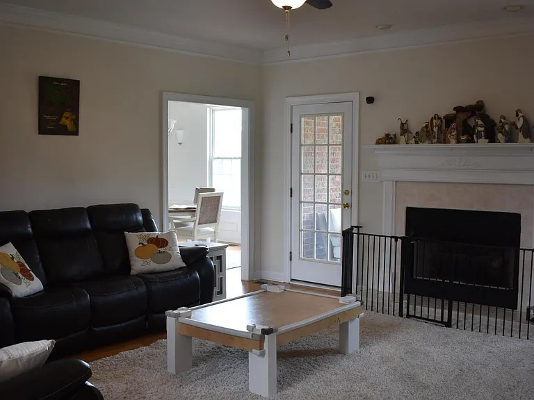 269 Foxfire Ct — Photo 12