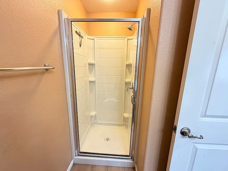 1729 Cripple Creek Dr #4 — Photo 33