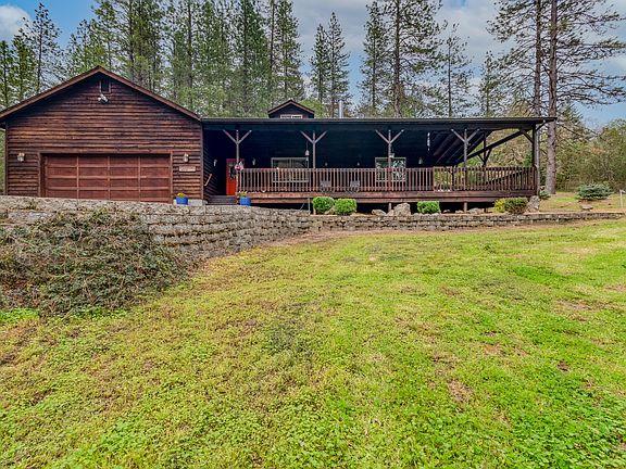 3rd image of 4728 E Evans Creek Rd
