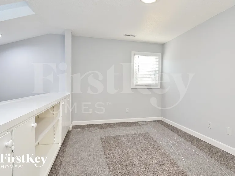 5620 Poplar Hill Ct — Photo 12