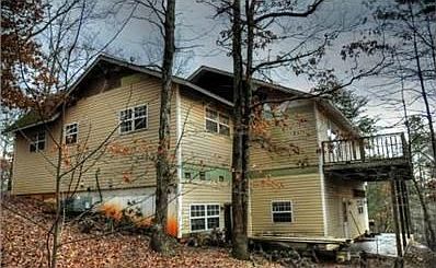 2nd image of 867 Rocky Top Heights Rd