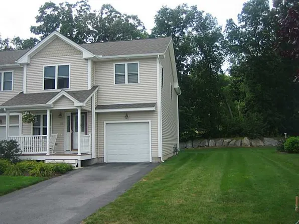 15 Silver Cup Cir, West Warwick, RI 02893