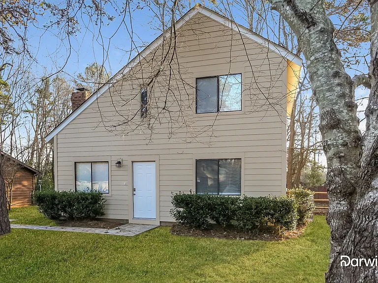 6525 Piney Path Rd — Photo 2