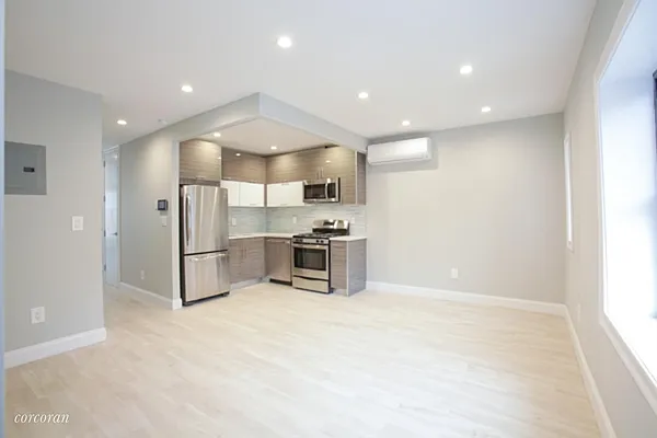 Rented by Corcoran | media 27