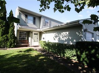 7983 Puritan Dr APT A, Mentor, OH 44060