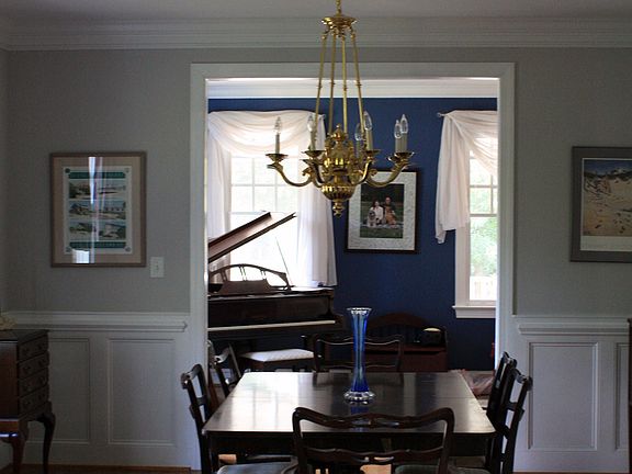 Formals - living room and dining room flow into family room 