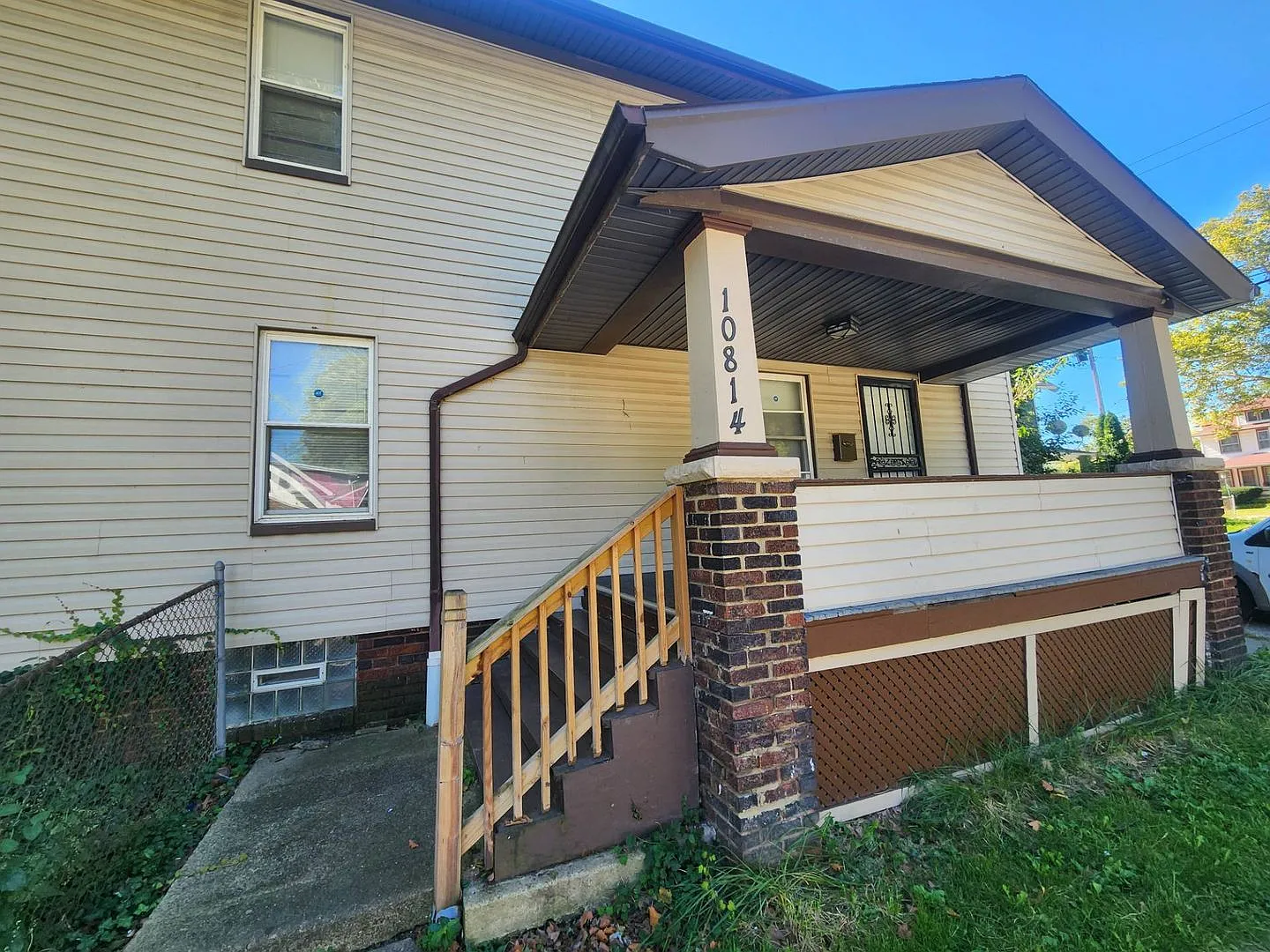 450 E 109th St. — Photo 2