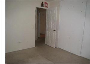 4th image of 16272 Calle Aurora