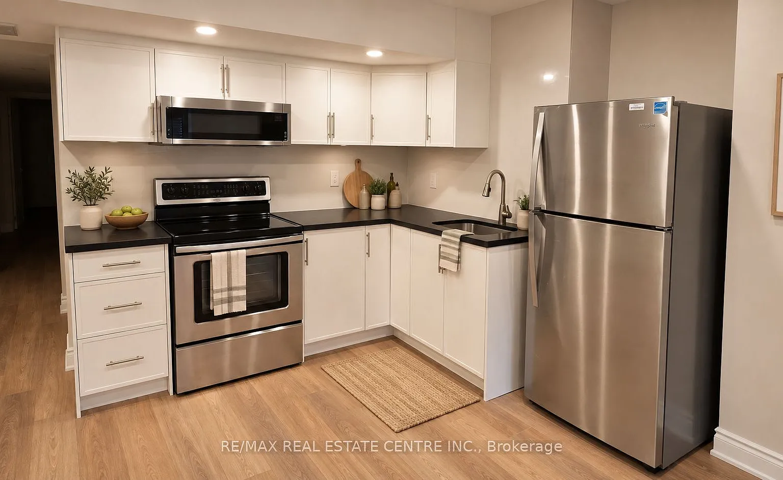 2 bed, $1,650 — Photo 4