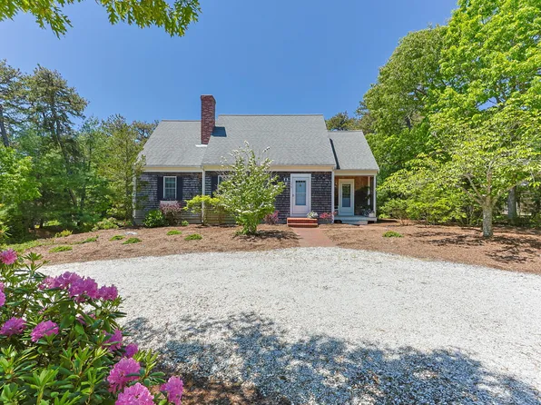 190 Zoheth Smith Way, Wellfleet, MA 02667