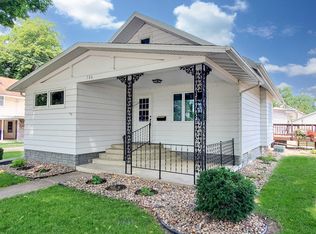 706 22nd St, Spirit Lake, IA 51360