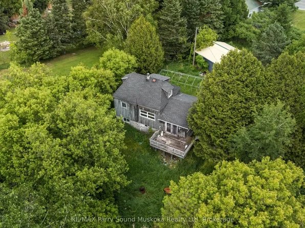 5 Bellview Cres, Whitestone, ON P0A 1G0