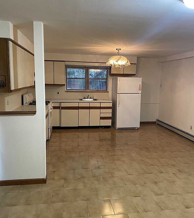 1st image of 447 Jersey Ave