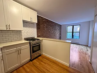 Rented by Elegran