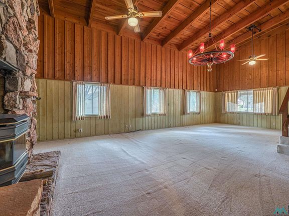 5th image of 805 Mason Dr