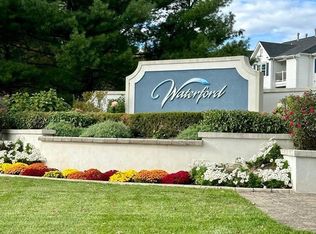434 Waterford Dr, Edison, NJ 08817